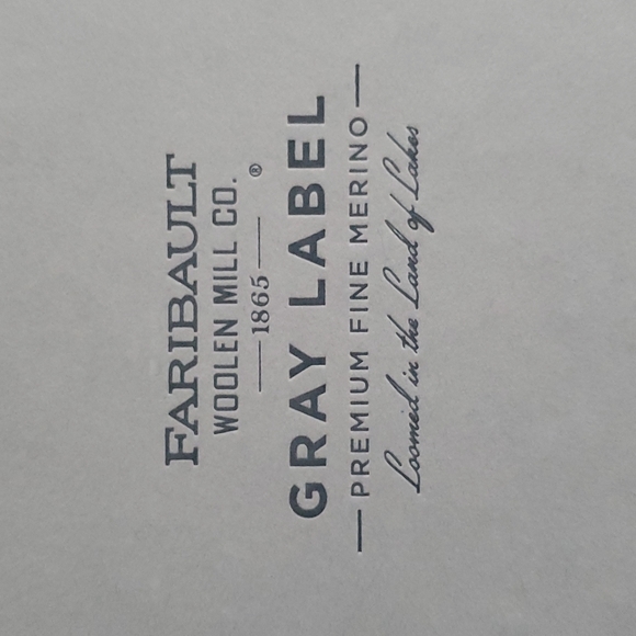 Faribault Mills Gray Label Scarf - Picture 2 of 4